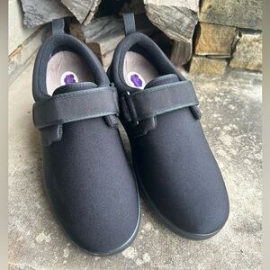 Dr.Comfort Diabetic Carter men’s Black Velcro Sneakers NWOB Sz-8-1/2M. O